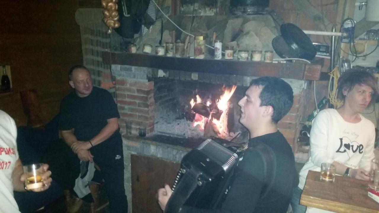 Kuca Za Odmor "Djurovic" Apartman Kopaonik Kültér fotó